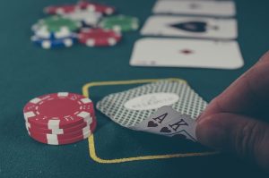 How to Handle Opponents in Poker ?
